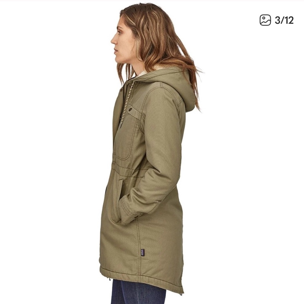 Patagonia Women's Green Insulated Prairie Dawn Parka - Picture 2 of 9